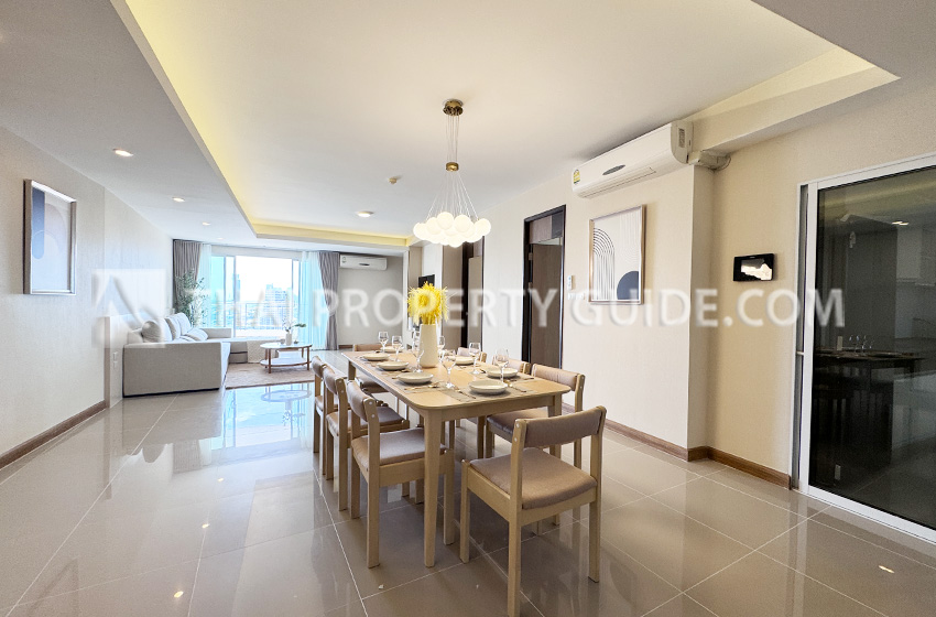 Condominium in Sathorn 